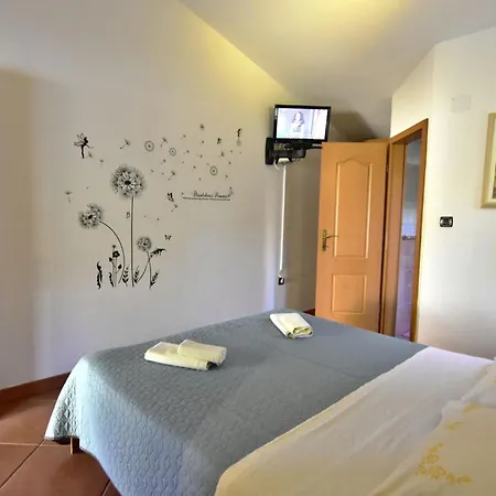 Appartement Cozy Flat With Garden Access In
